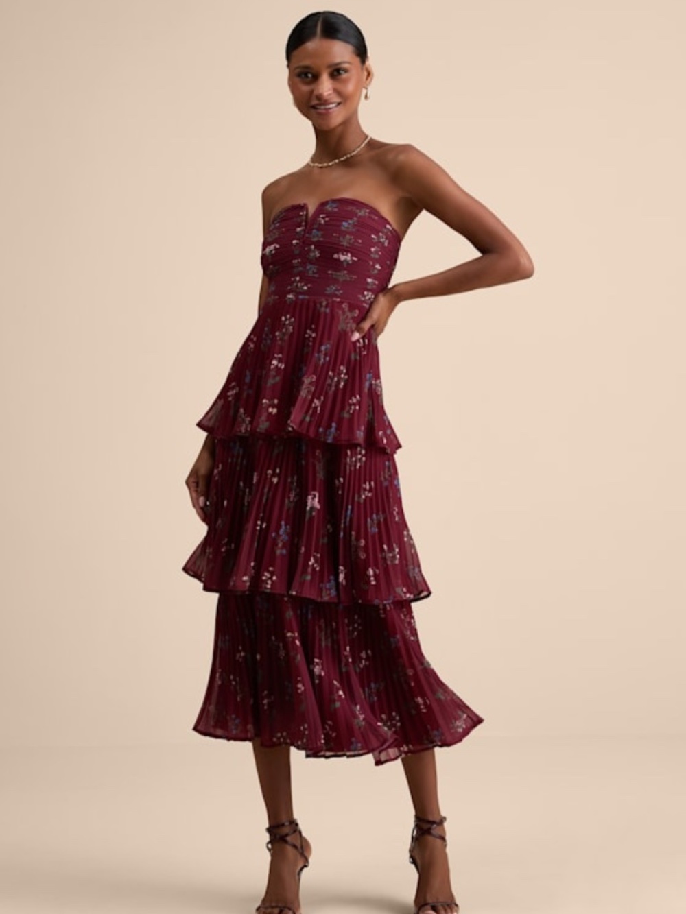 Lulus Hadelyn Wine Red Floral Pleated Tiered Midi Dress - Size M